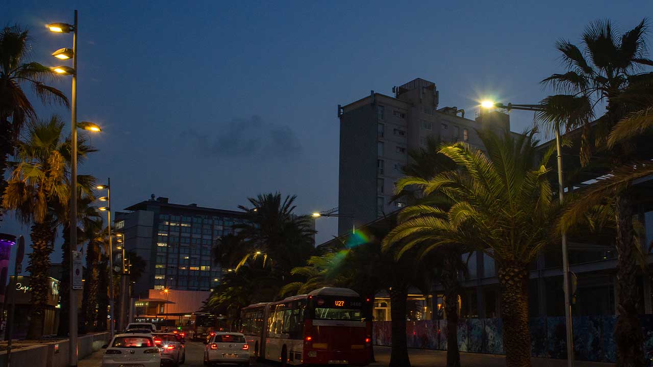 Lighting with MILAN luminaires in Barceloneta