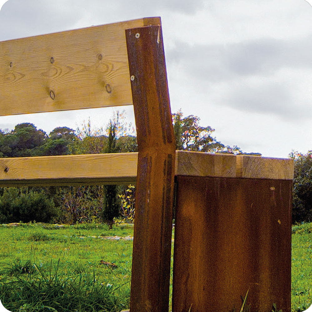 Fusta de pi corten